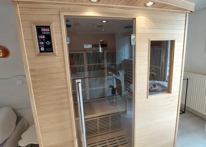 White - Les Delices דירה אנז'ה